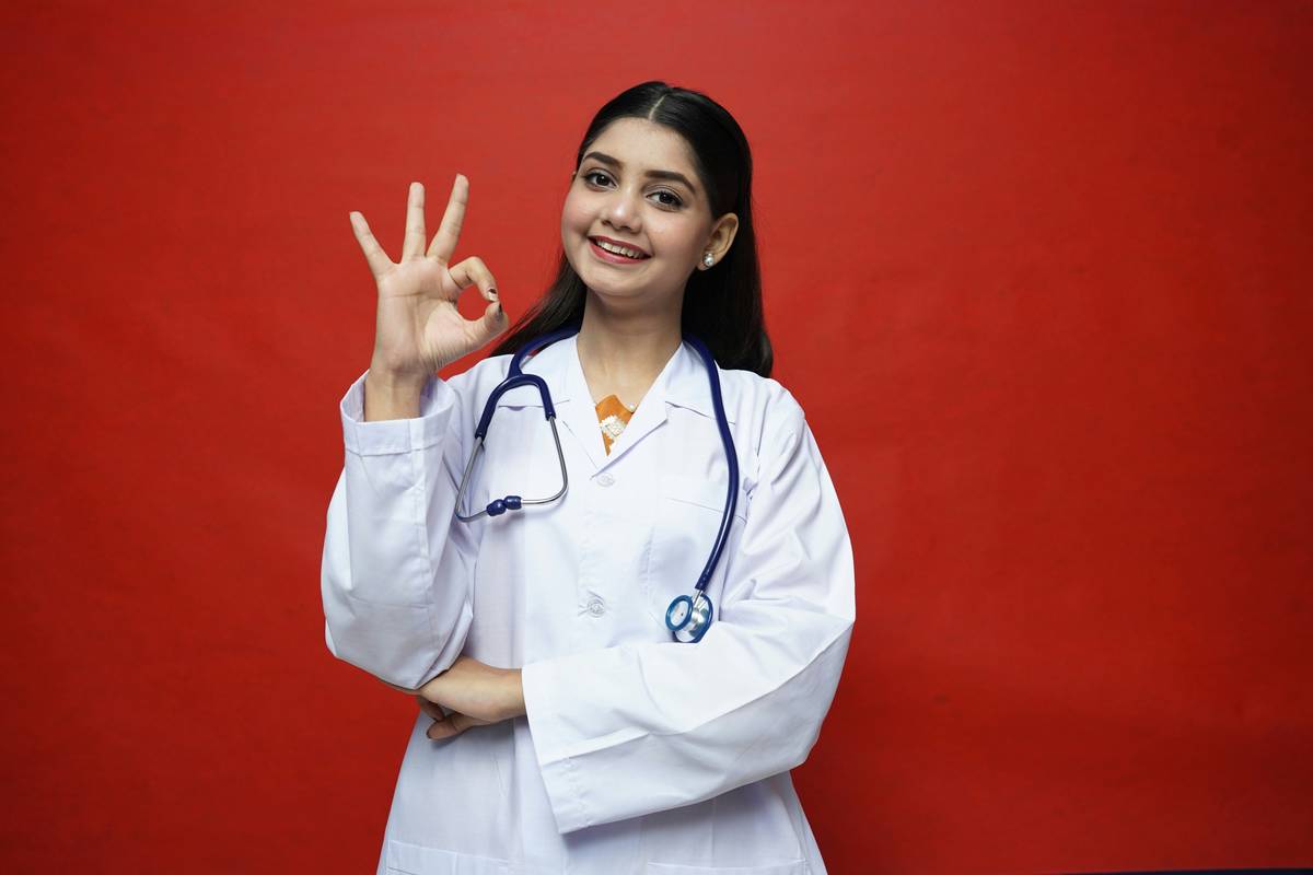 Prenatal Vitamins Recommended by OB/GYN: What Top Doctors Actually Prescribe (And Why Most Brands Miss the Mark)